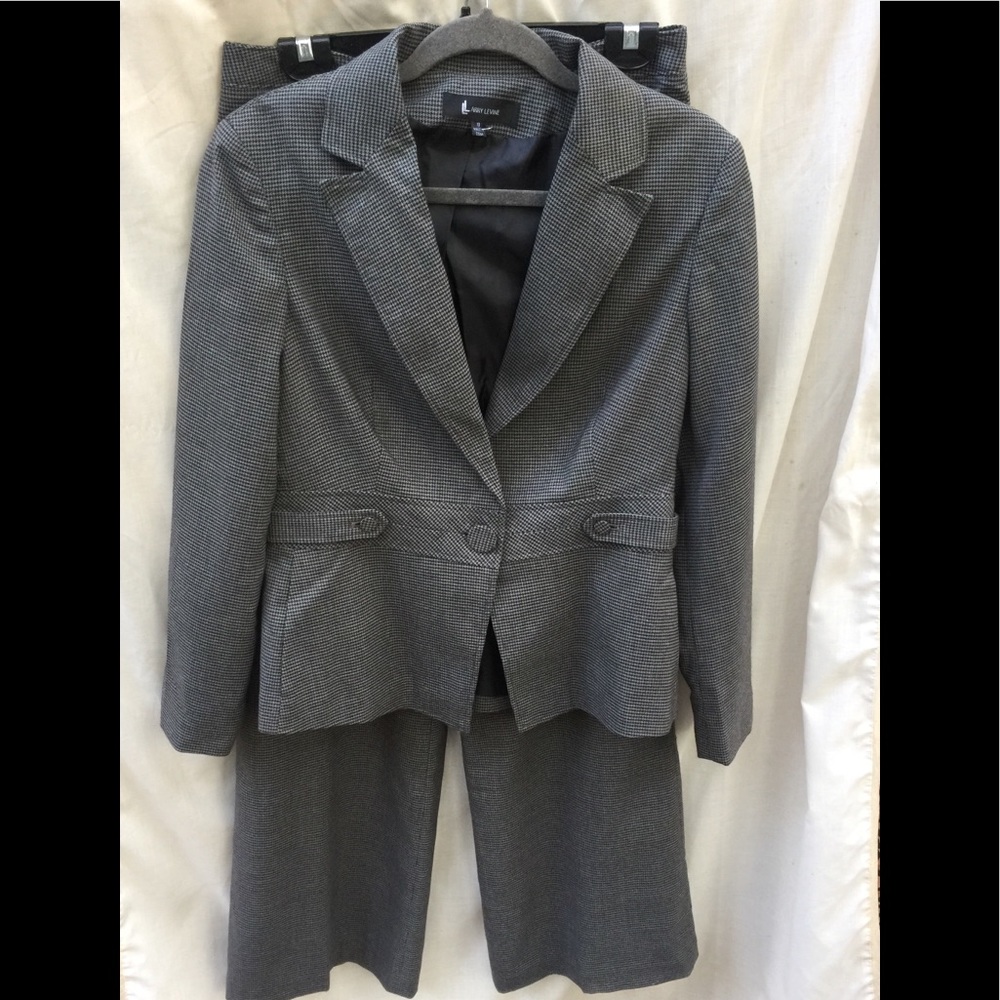 Larry Levine suit sz10 grey /black houndstooth